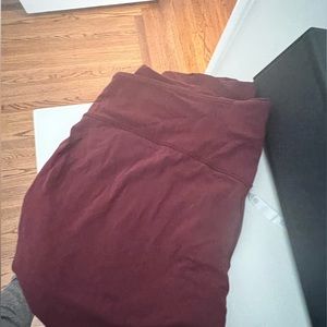 Lululemon align cropped jogger size 20 red merlot